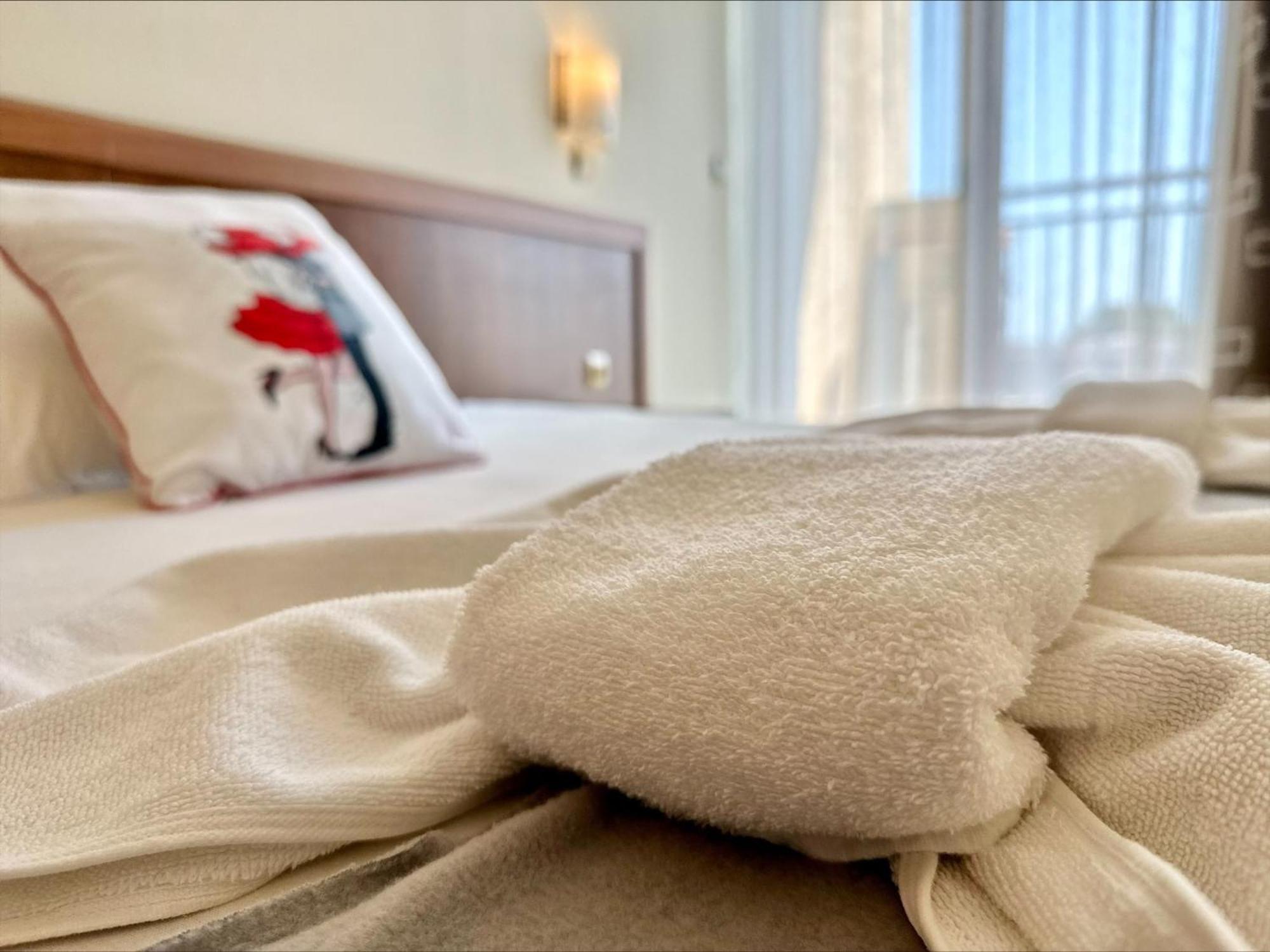ساني بيتش Grenada - Menada Apartments الغرفة الصورة