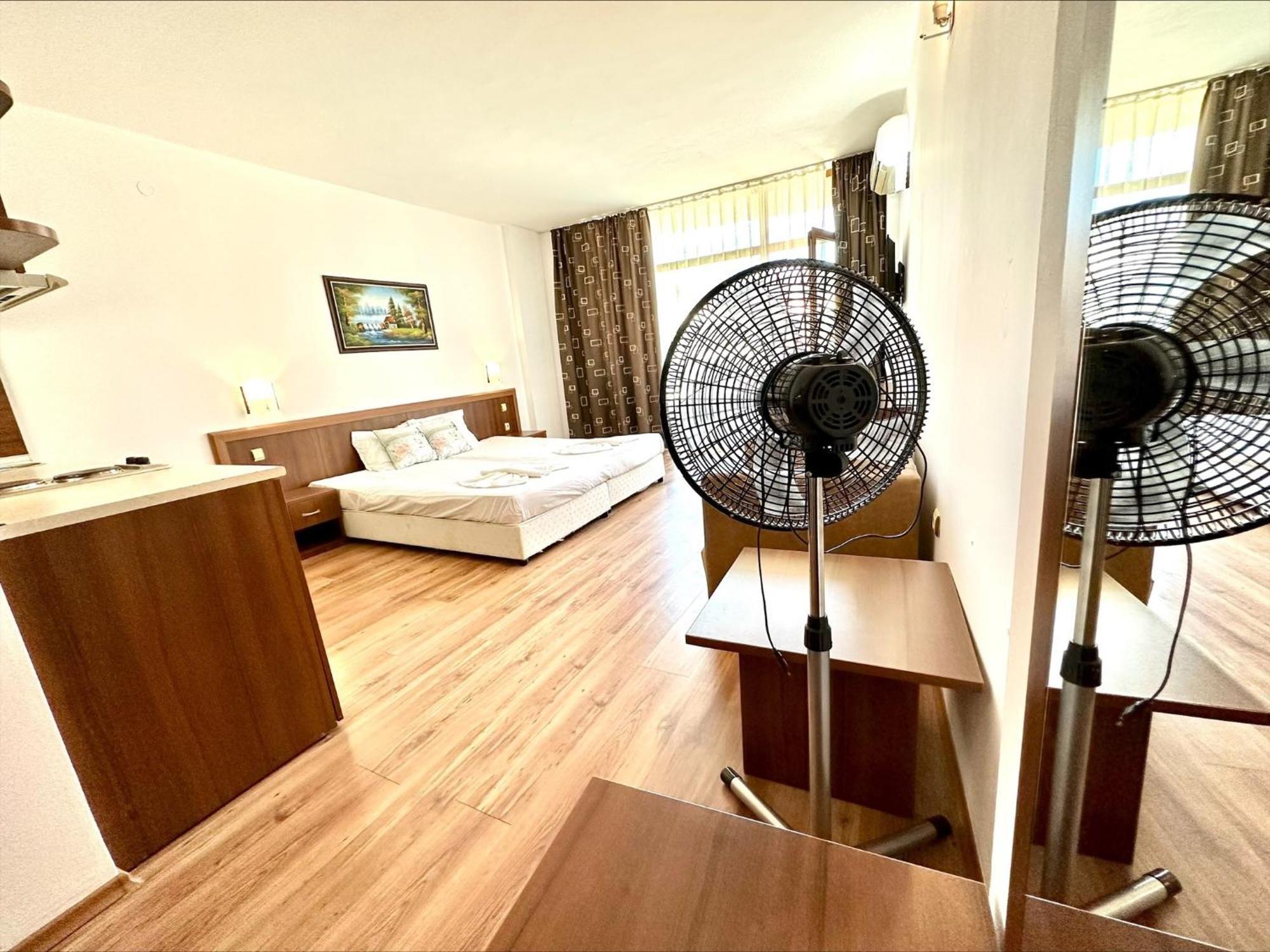 ساني بيتش Grenada - Menada Apartments الغرفة الصورة